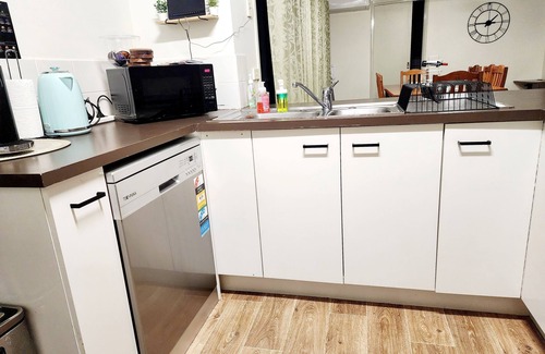 Wurruk House | Port of Sale, town centre 5KM drive