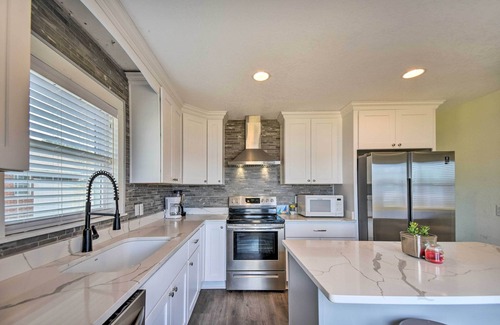 Portsmouth House | Portsmouth Waterfront Vacation Rental w/Deck