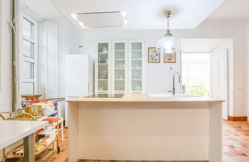 Carmona Villa | Posada De La Casa Del Pintor Hab Almeria - Adults Only