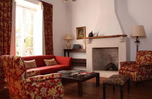 San Antonio de Areco Hotel | Posada De La Plaza