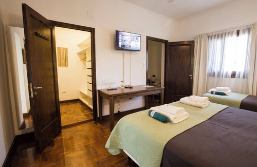 Mendoza City Center Bed & Breakfast | Posada de Rosas