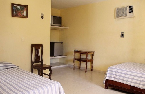 Celestun Hotel | Posada Lilia