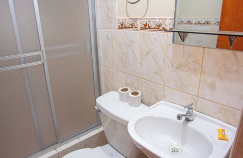 Mollendo Hotel | POSADA SALAS & KARI PERU TRAVEL