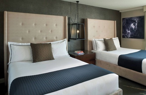 Bay Village Hotel | Posh Suites with Bold Decor! Indulge in Boston's Rich Culture – Pets Allowed