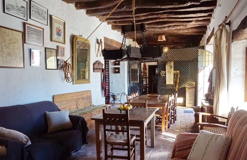 Moclin House | POSITION OF MOCLIN. CENTURY XVI