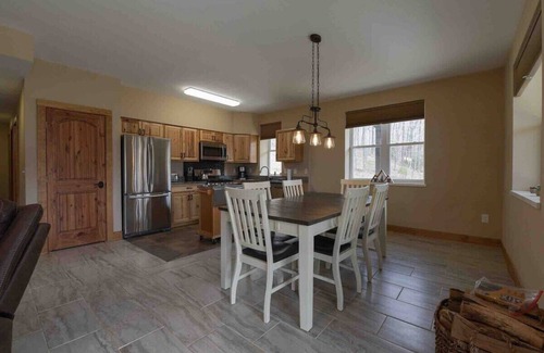 Black Mountain Apartment | Post Helene update: no storm damage; power , water & internet all working. n