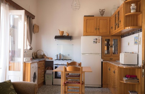Pothia House | POTHIA DOWN TOWN FLAT Griechenland 00000230908
