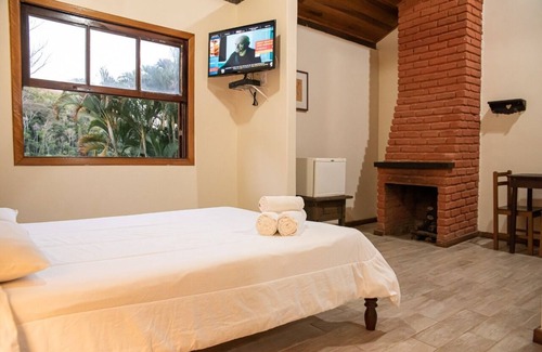 Valenca Hotel | Pousada Arara Valença - RJ