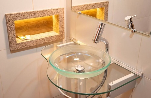 Valenca Hotel | Pousada Arara Valença - RJ