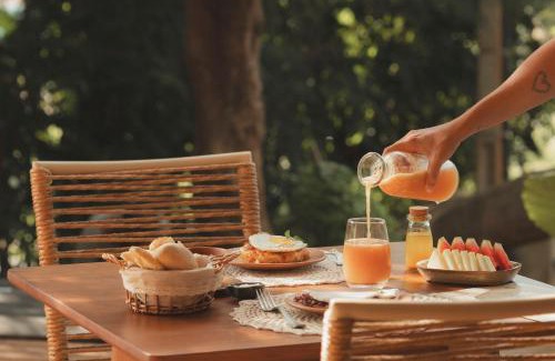 Floresta Velha Hotel | Pousada Casa Mandacaru Noronha