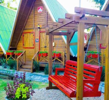 Mariscal House | Pousada Chalé Suiço Bombinhas