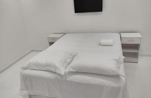 Lago Azul House | Pousada CHOW