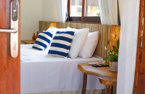 Barreira do Boqueirao Hotel | Pousada Corais do Bitingui