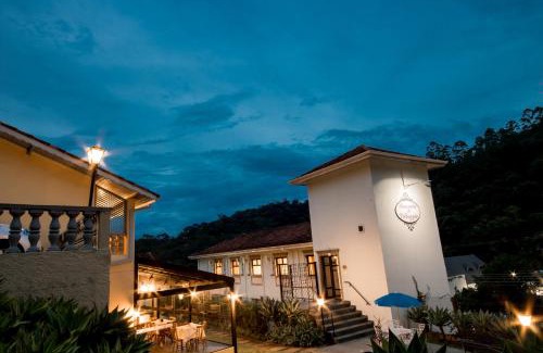 Santo Antonio do Pinhal Hotel | Pousada Il Villaggio