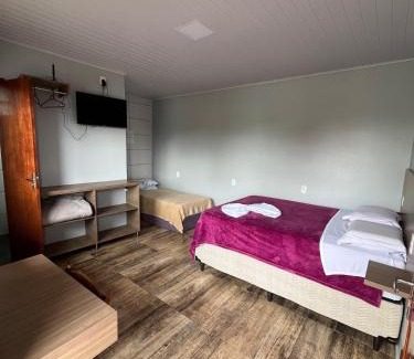 Chapeco House | Pousada JH Santos