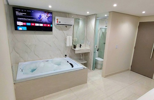 Jabaquara Hotel | Pousada Lírios do Campo