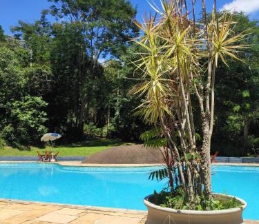 Laranja Azeda Hotel | Pousada Pedra Grande Atibaia