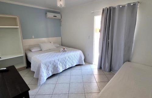 Centro Cabin | Pousada Rota do Sol Bombinhas suítes com café e sem limpeza diaria