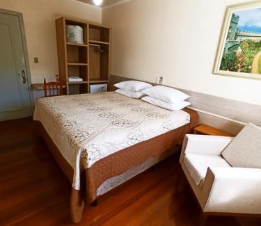 Santa Helena Hotel | Pousada Tedesco