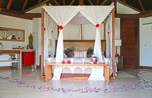 Vila dos Remedios Hotel | Pousada Triboju