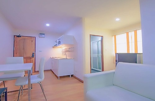 Ratchadaphisek Condo | Pradya Place Ratchada-Huai Khwang