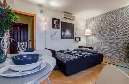 Petrska ctvrt Apartment | Prague 1 SUNNY APT with terrace by Michal&Friends