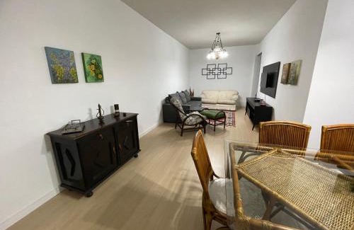 Gonzaga Apartment | Praia Gonzaga, Santos