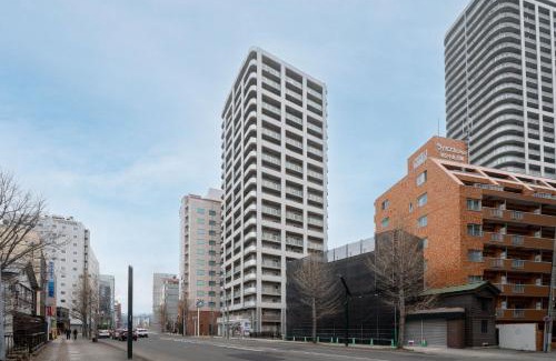 Chuo-ku Apartment | Praline