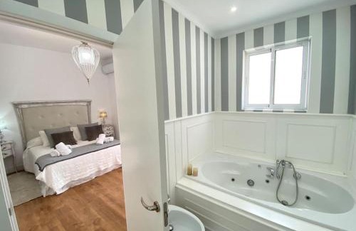 Sanlucar de Barrameda Apartment | Precioso Ático de Lujo en Calle Ancha