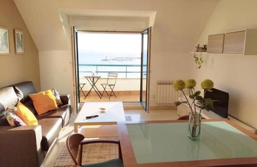 Sanxenxo Apartment | Precioso ático con vistas a pie de playa