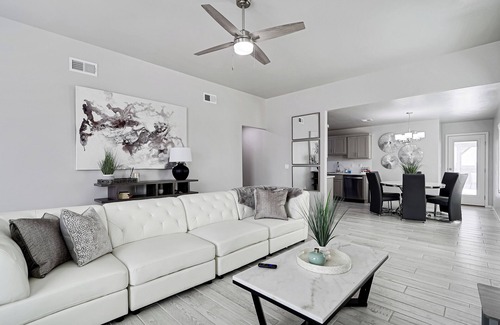 Biggs Field House | Prelaunch pricing - Book Now - NEW 4 Bed 2 Bath