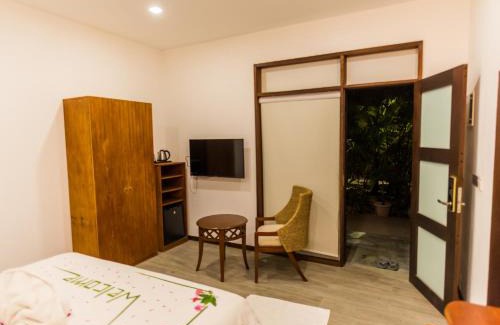 Gulhi House | Premier Beach