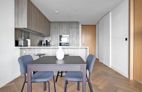 Shoreditch Apartment | Premium Shoreditch 1BR w/Pool, Gym & Concierge, nr Tube, by Blueground