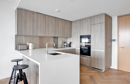 Shoreditch Apartment | Premium Shoreditch 1BR w/Pool, Gym & Concierge, nr Tube, by Blueground