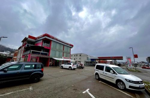 Mali Radic Hotel | Prenoćište Euro-Jet Ćoralići