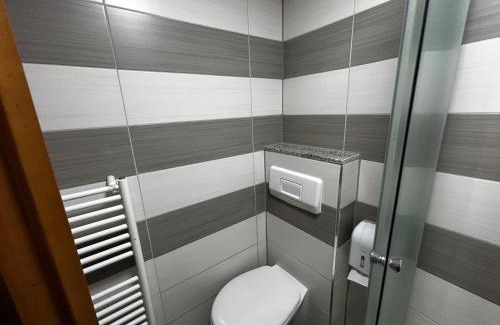 Mali Radic Hotel | Prenoćište Euro-Jet Ćoralići