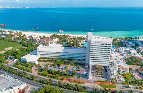 Punta Cancun Resort | Presidente InterContinental Cancun Resort