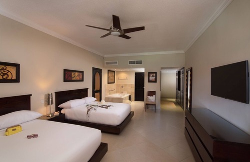 Los Brazos Resort | Presidential Junior Suite In All inclusive resort