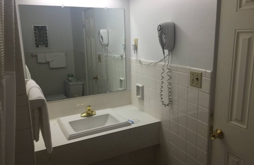 West Lafayette Hotel | Prestige Inn West Lafayette