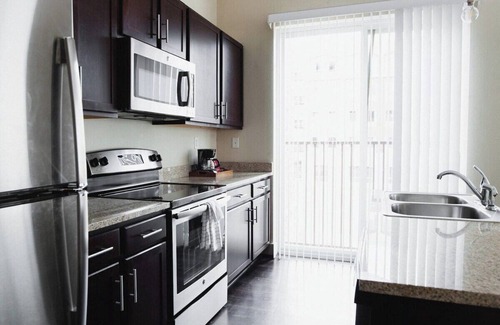 Montgomery Apartment | Prime Downtown Stay Cozy 1BR Apartment