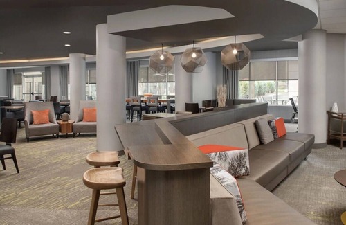 Southeast Boise House | Prime Location! 4 Relaxing Units, Pool, Free Breakfast, Free Parking