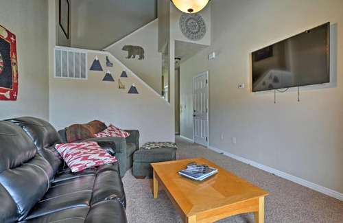 Donnelly House | Prime Snowy Retreat Mins to Tamarack and McCall!