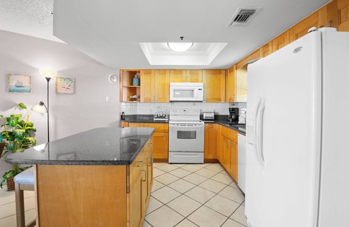 Belle Vista Condo | 🌅 Prime View Condo — Gulf Strand Resort, St. Pete Beach