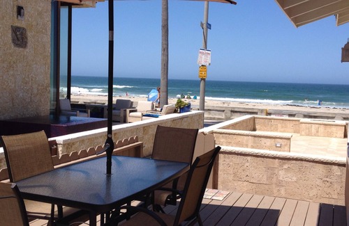 Mission Beach Cottage | Prime View Location, 1-House Back From Boardwalk Traffic; 3Br, 1.5Ba, Sleeps 6