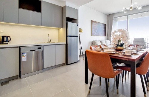 Mirdif Apartment | Primestay - Creek Gate 2 in Creek Harbour