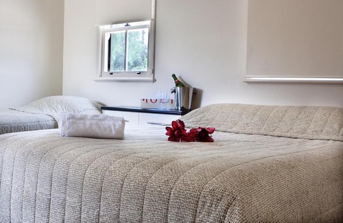 Gulgong Hotel | Prince Of Wales Hotel Gulgong