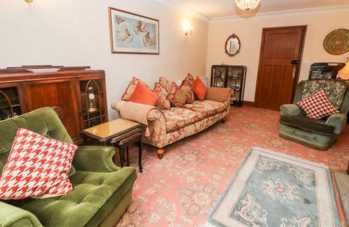 Carlton in Lindrick House | Pringles Orchard