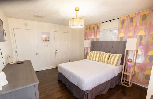 Whitehaven House | Priscilla's Retro themed house