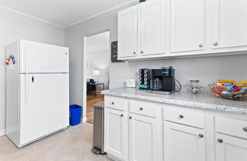 Upper Arlington House | Pristine 3BR House Close to OSU, Downtown and Hospitals