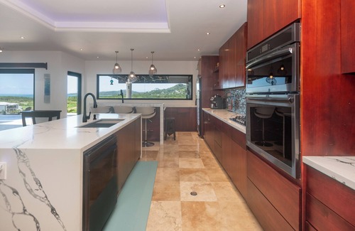 Pristine Bay House | Pristine Bay 1005- Villa Loce